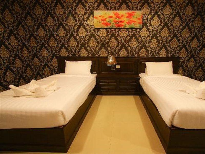 Romena Grand Hotel Chiang Mai Extérieur photo