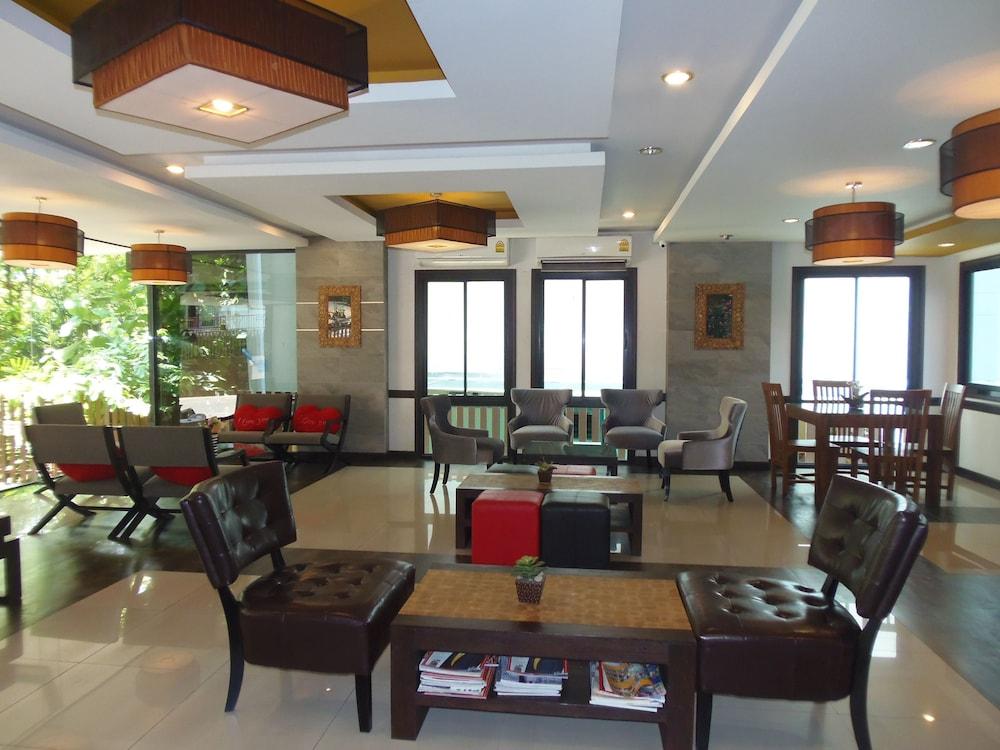 Romena Grand Hotel Chiang Mai Extérieur photo
