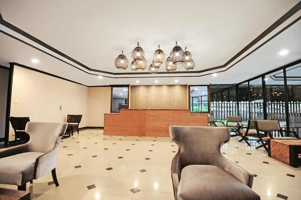 Romena Grand Hotel Chiang Mai Extérieur photo