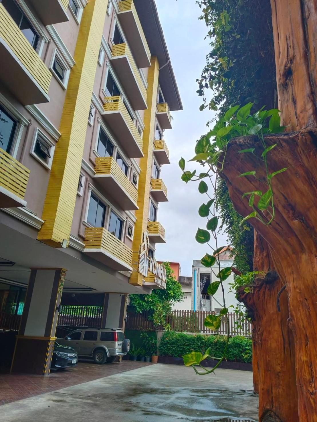 Romena Grand Hotel Chiang Mai Extérieur photo