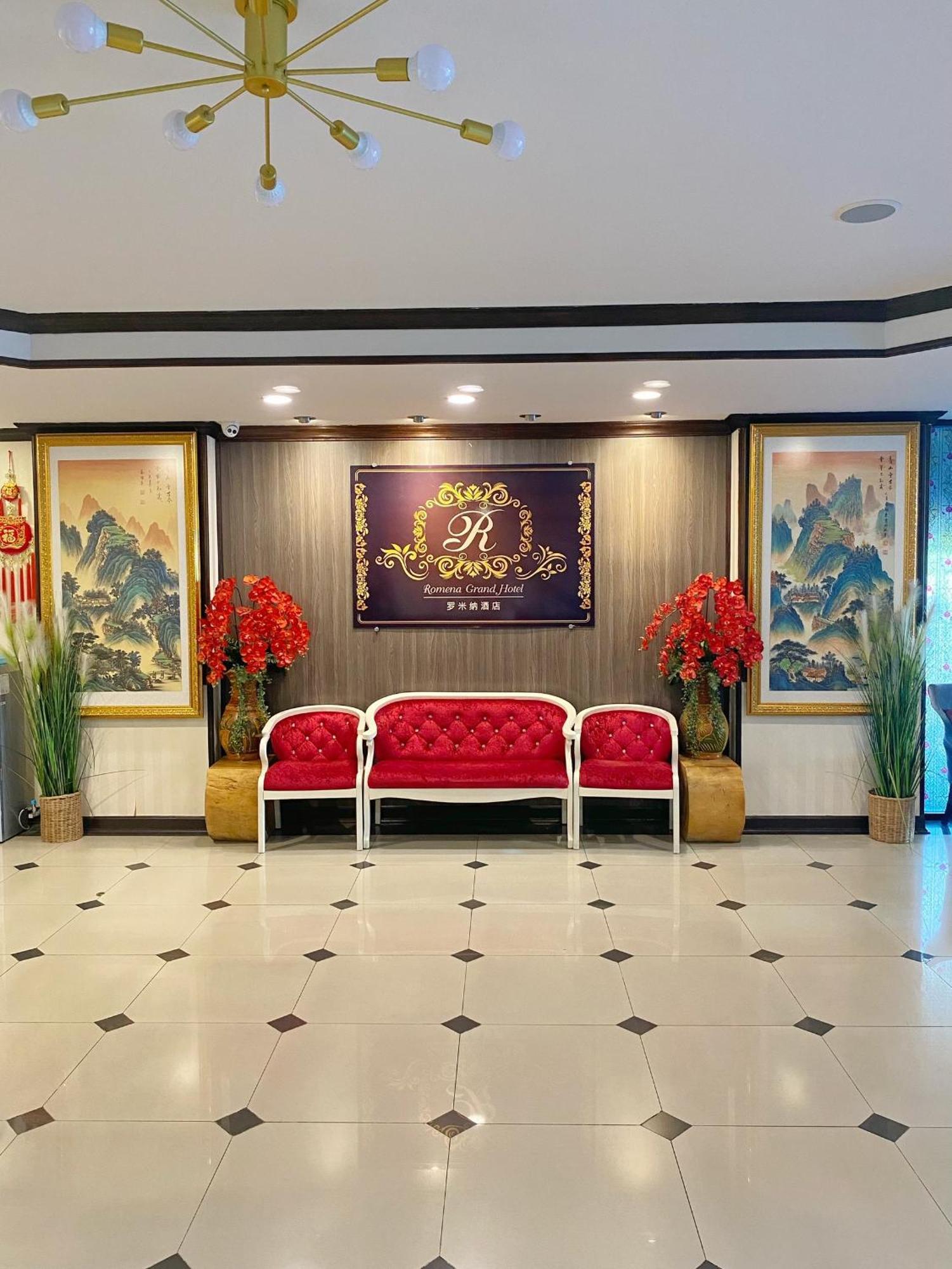 Romena Grand Hotel Chiang Mai Extérieur photo