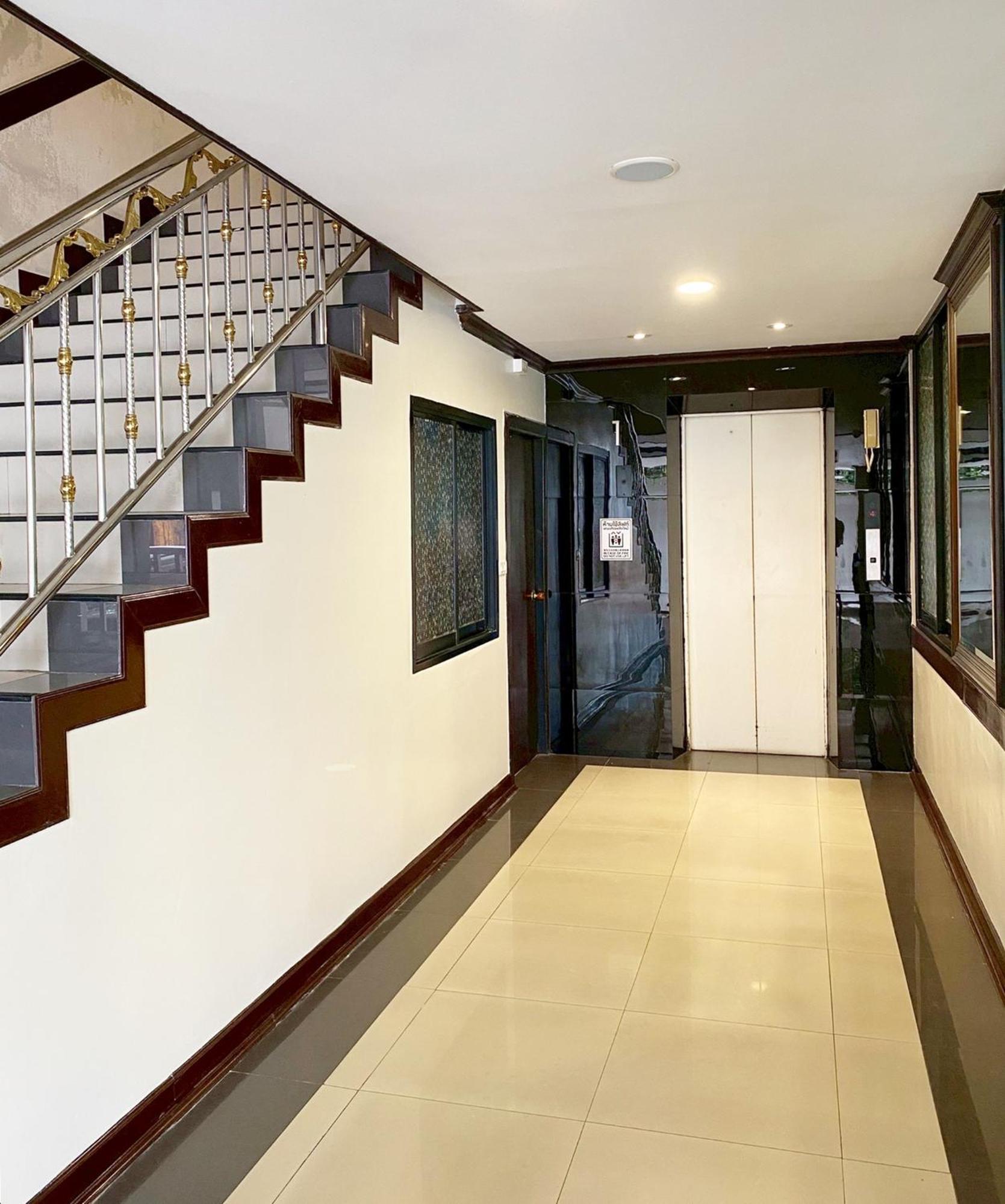 Romena Grand Hotel Chiang Mai Extérieur photo