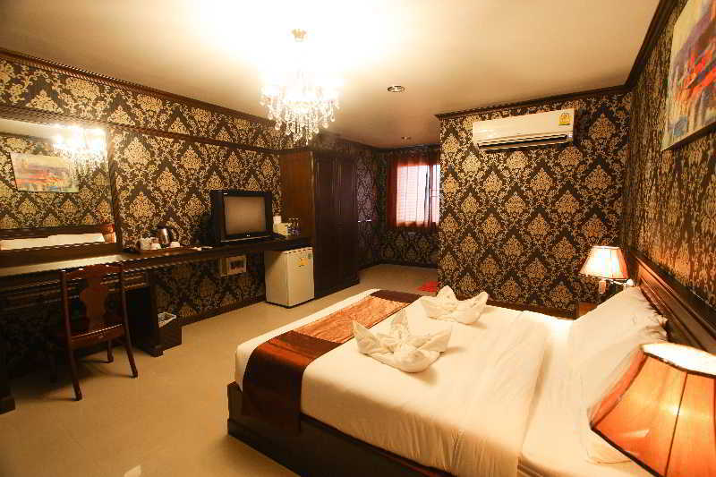Romena Grand Hotel Chiang Mai Extérieur photo